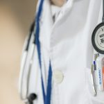 Doctor 563428 1920 (1)