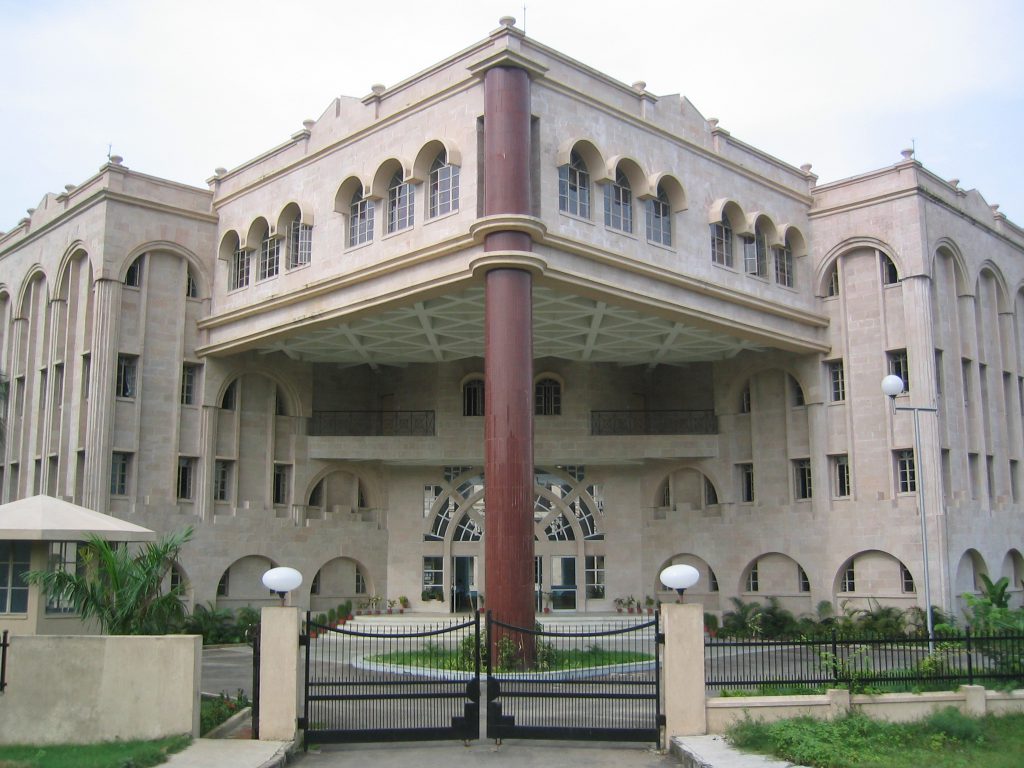 colleges of llb