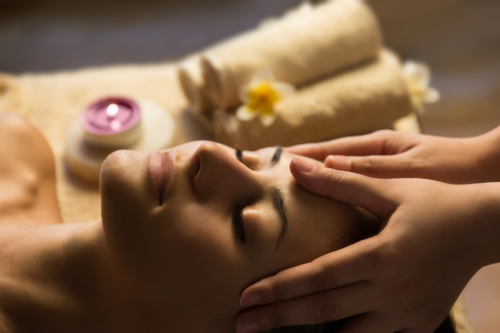 Masseuse, How To Become A Professional Masseuse, massage therapy, Masseuse training program