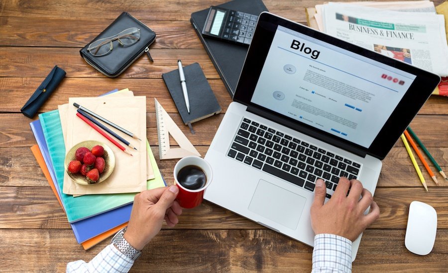Blogging, finance blog, start a blog, Internship, finance, How To Start A Finance Career Without A Degree 