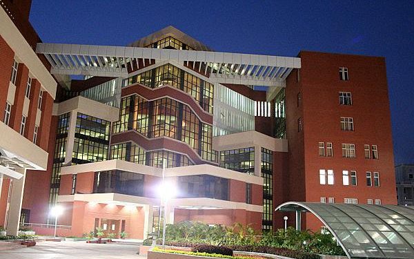 Sp Jain Institute Of Management And Research 600x375