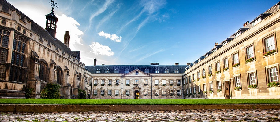 TOP LAW COLLEGES