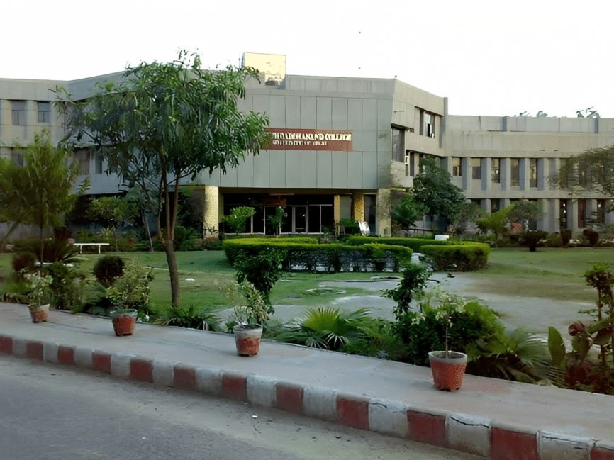 Swami Shraddhanand College