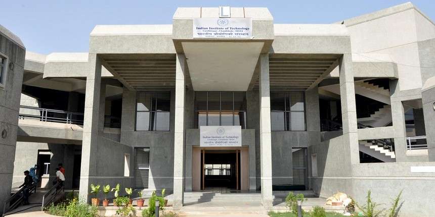 IIT Gandhinagar Reviews on Placements, Faculty and Facilities