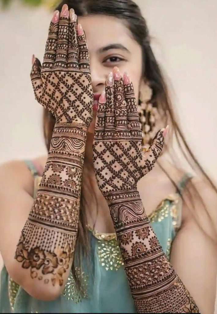Bridal Mehndi Design For Back Hands 709x1024