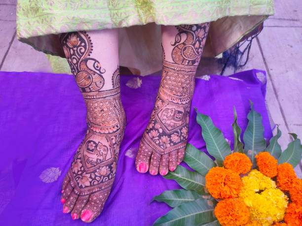 Beautiful Henna Mehndi Designs On The Feet, Mehndi Design.